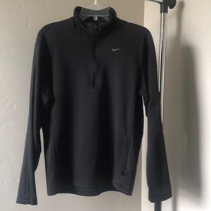 Nike Fit Dry black pullover size small